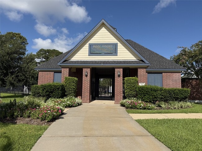 Building Photo - 510 Cypresswood Trce
