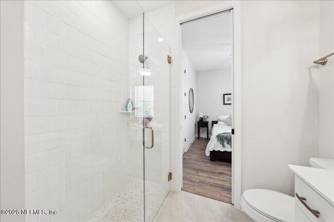 Building Photo - 223 Tanner Trl