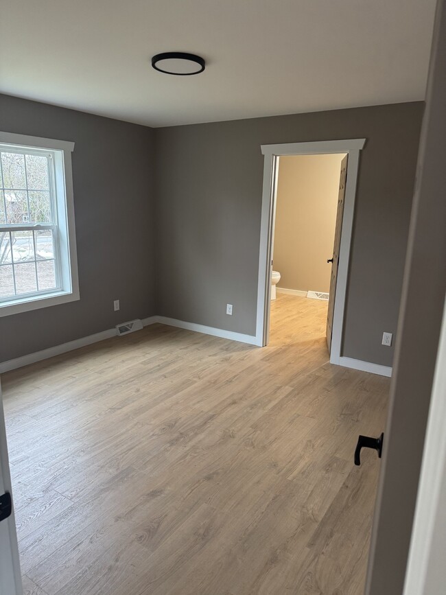 Building Photo - 311 Ashley Rd