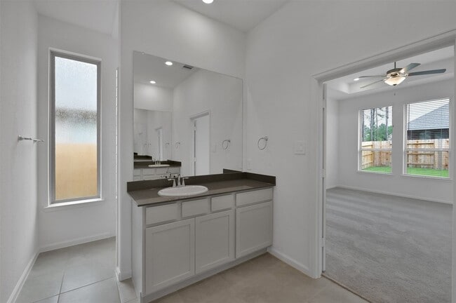 Building Photo - 17841 McClary Cardinal Dr