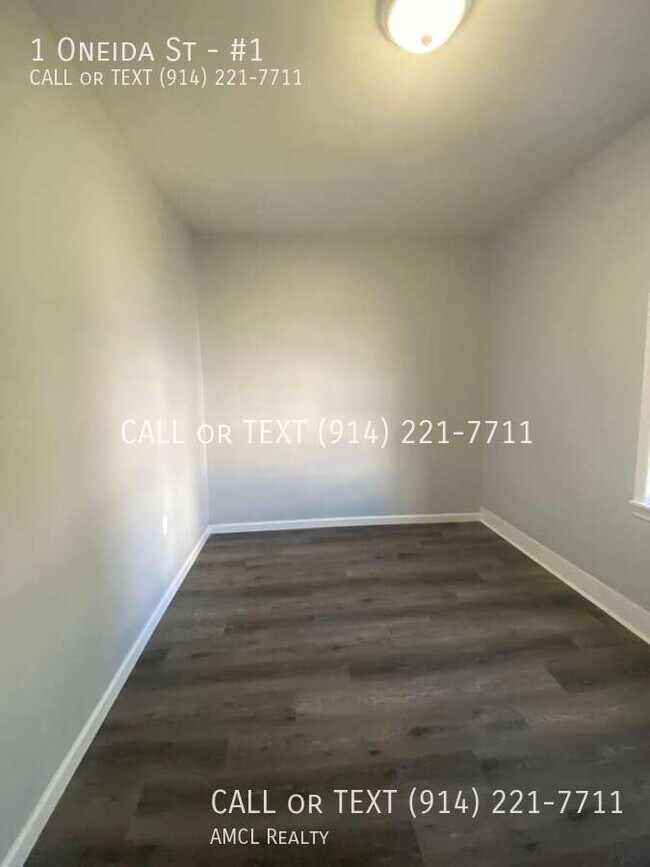 Building Photo - 1 Oneida St