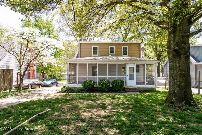 Building Photo - 4620 Hillside Dr