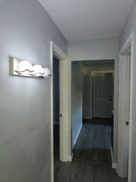 Building Photo - 1040 Polk St