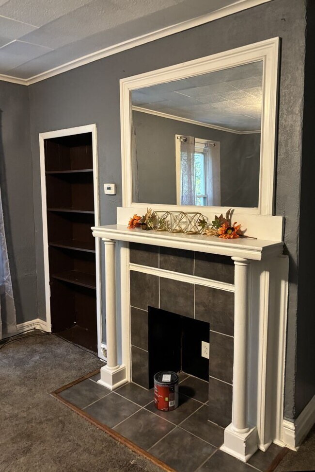 Building Photo - 41 Sylvia Ave