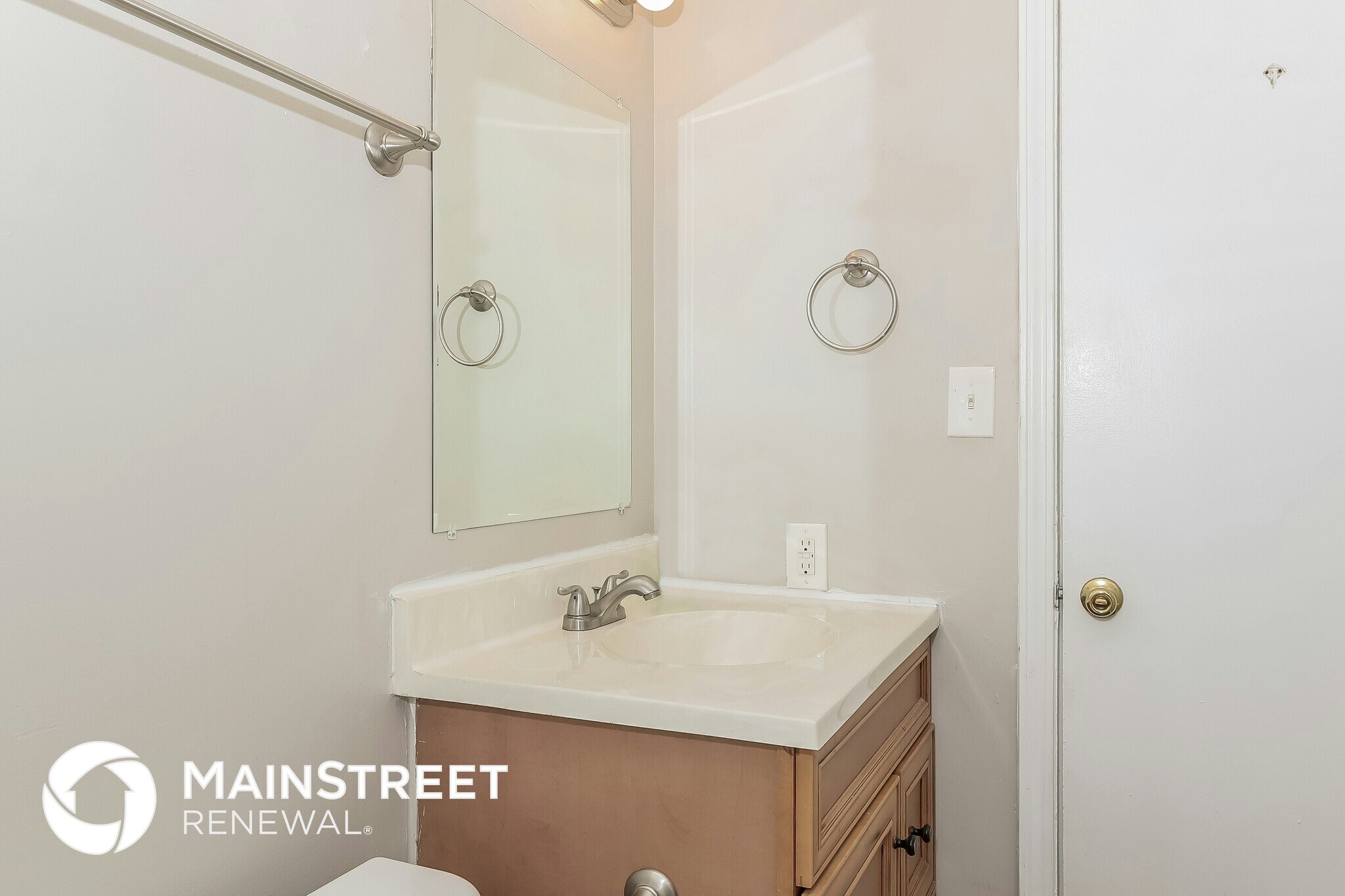 Building Photo - 1412 Riverview Rd