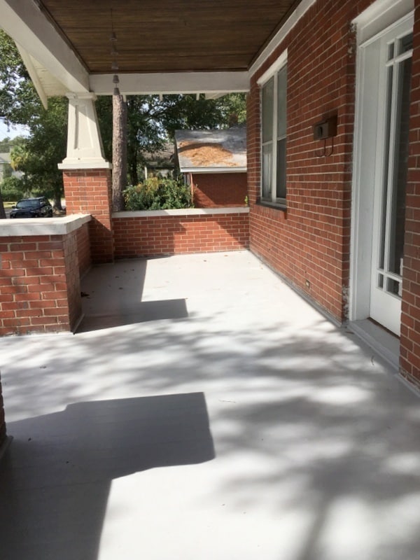 Building Photo - Great Single Family Home Walking Distance to Park Circle