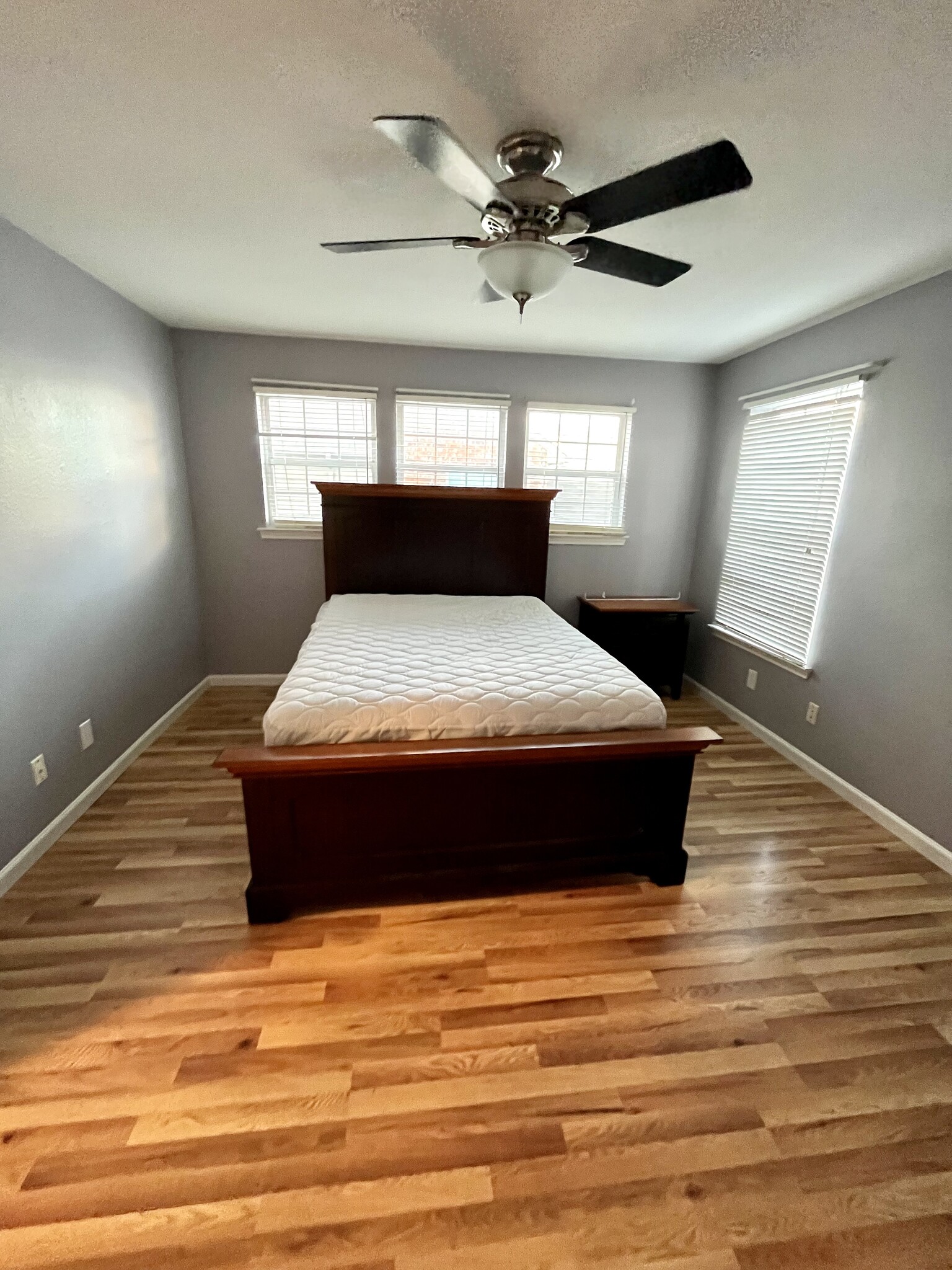 BDR 1 - 2503 Plumgrove Cir