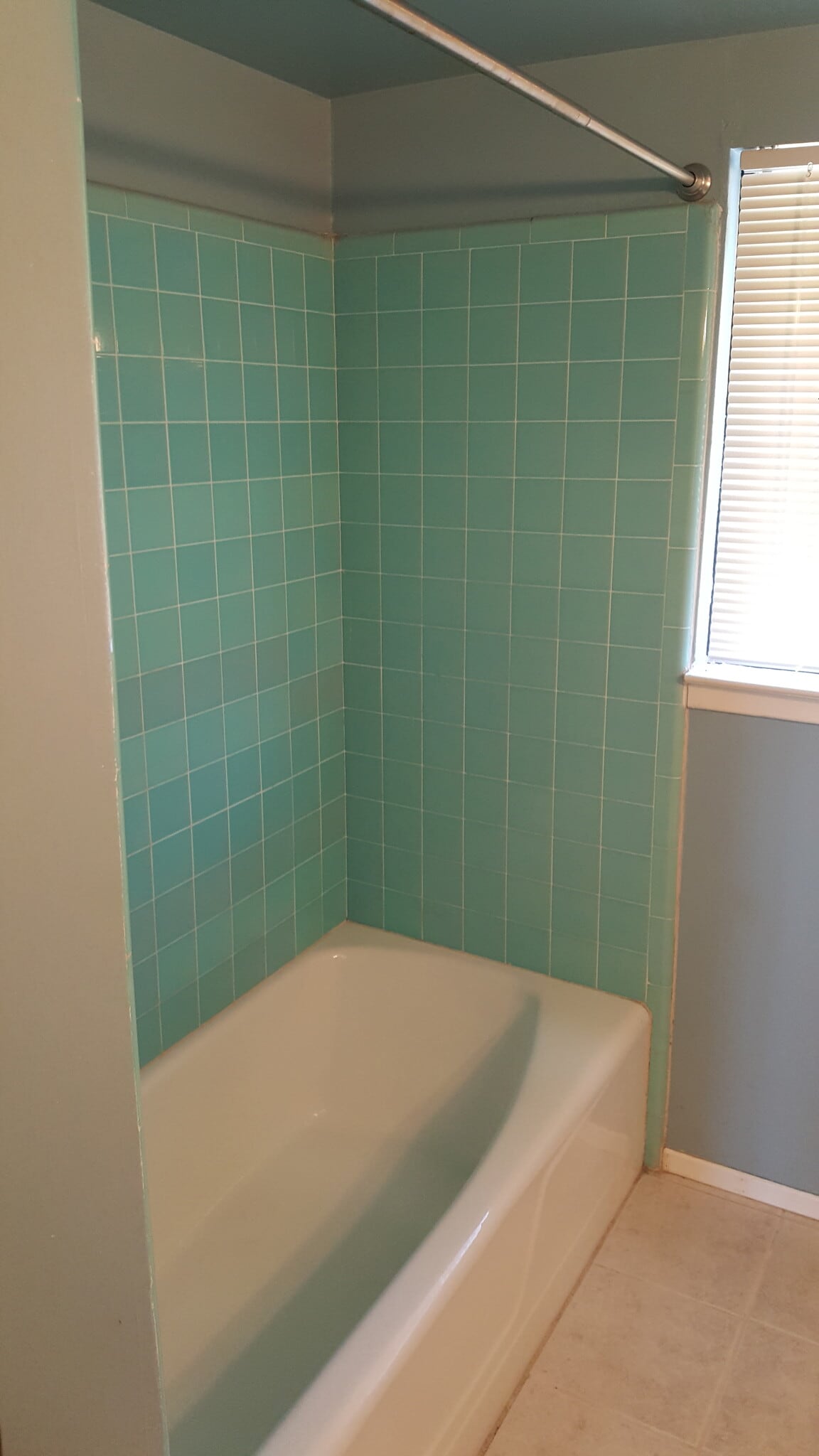 Hallway Bathroom - 77 Buckelew St