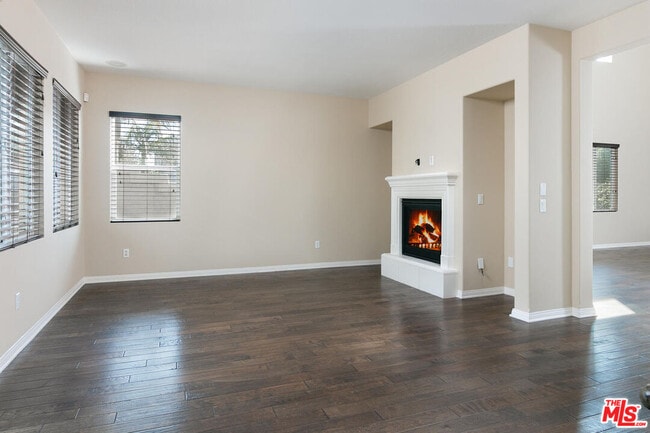 Building Photo - 801 Oceano Dr