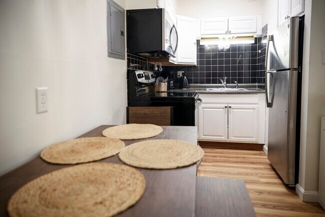 Building Photo - 7 Arizona Terrace