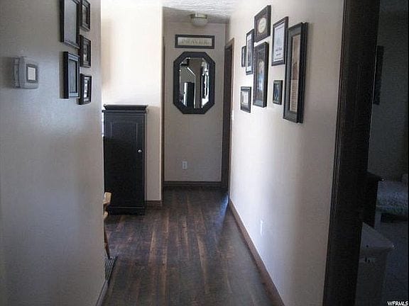 Building Photo - 552 E 300 N