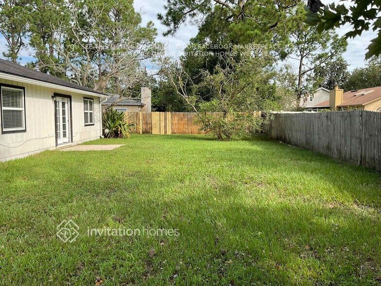 Building Photo - 3943 San Pablo Rd S