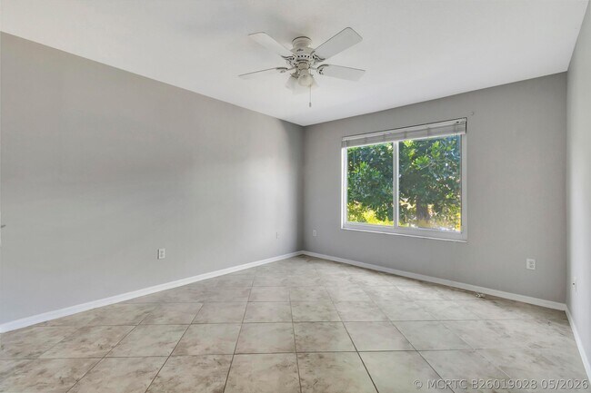 Building Photo - 116 Villa Cir