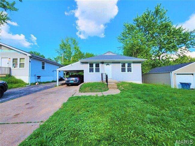 Primary Photo - 9808 Winkler Dr