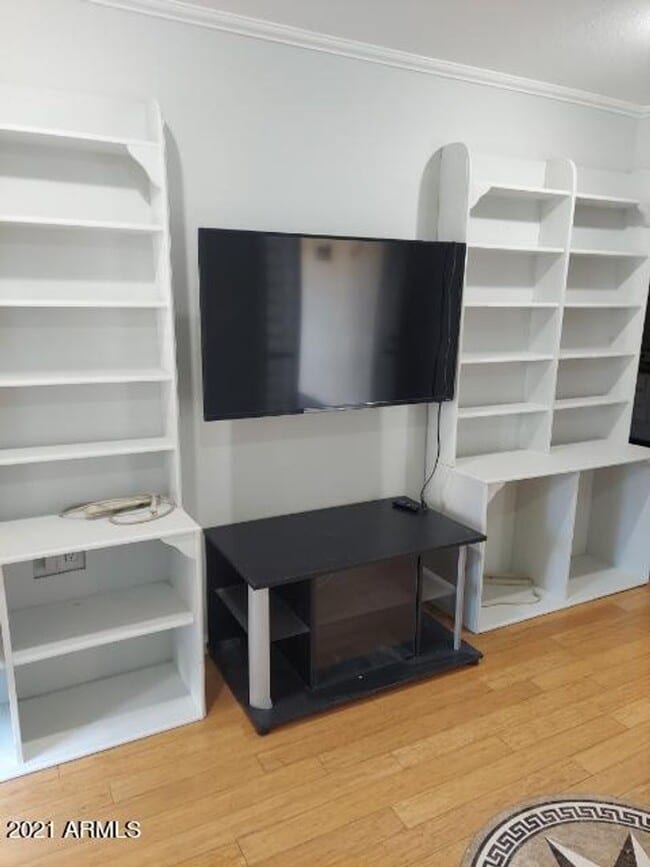 Building Photo - ADORABLE CENTRAL PHOENIX CONDO!!