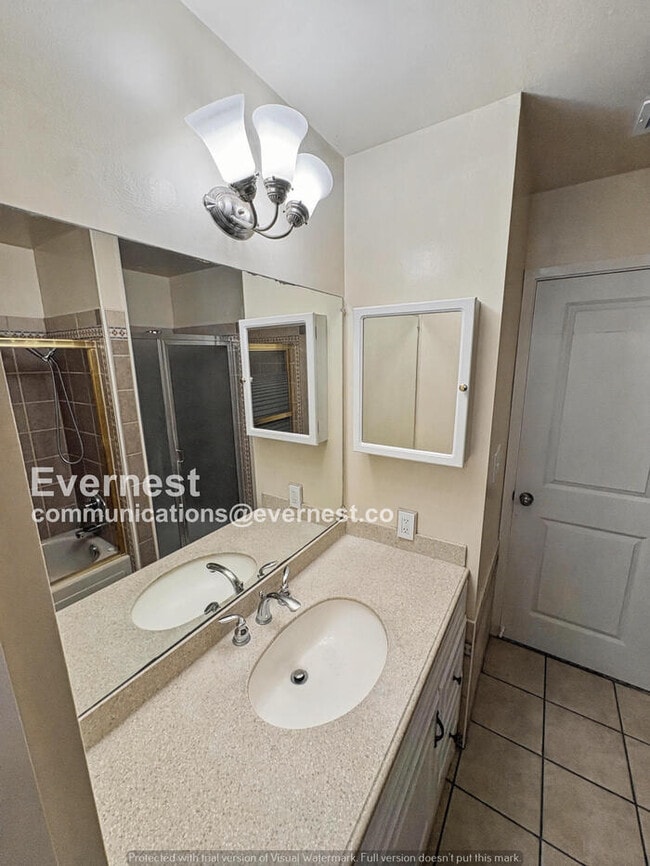 Building Photo - 255 S Rengstorff Ave