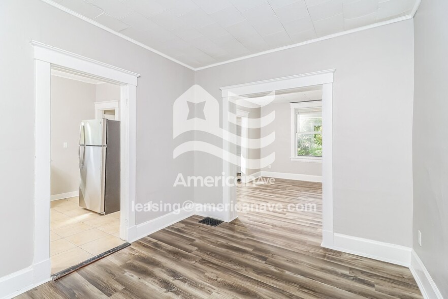 Building Photo - 1232 Elberon Ave