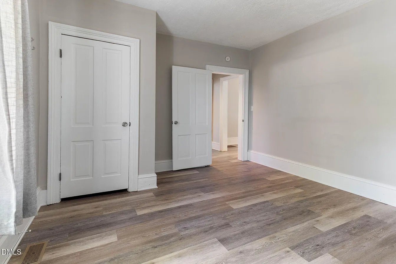 Building Photo - 1103 Pettis Pl