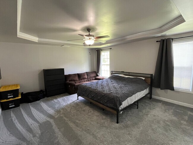 Building Photo - Spacious 3 Bed, 2 Bath Home in Westgate