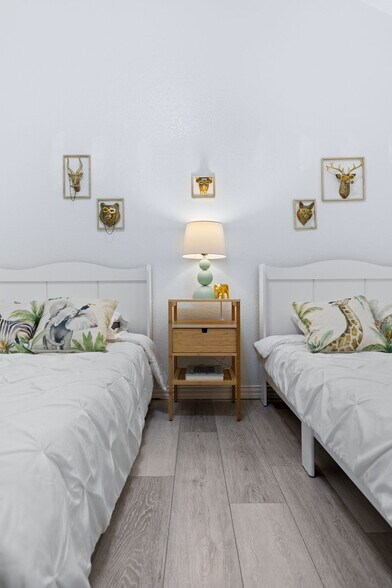 Building Photo - 4835 Crown Dr