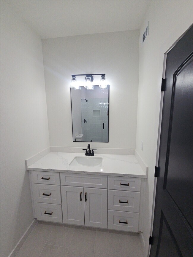 Building Photo - 8101 Venus St