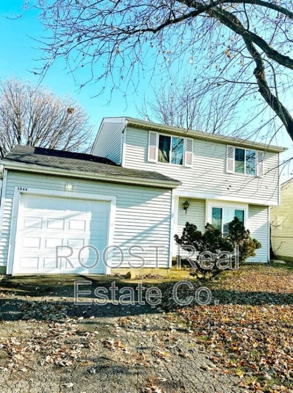 Building Photo - 3044 Arrowsmith Dr