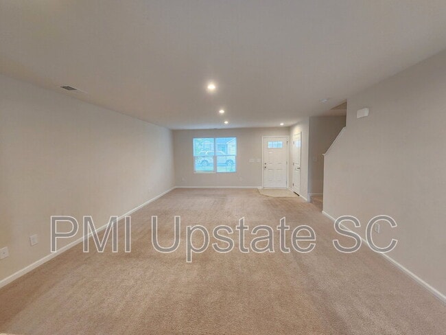 Building Photo - 236 Lily Park Way