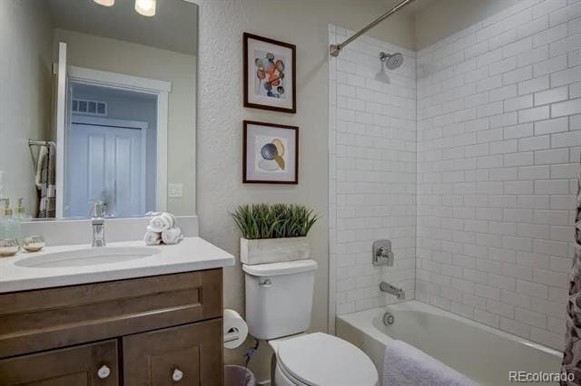 Building Photo - 6039 Abbey Hill Ln