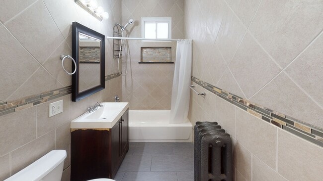 Building Photo - 111 Blake St