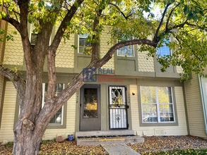 Building Photo - 1743 S Blackhawk Way