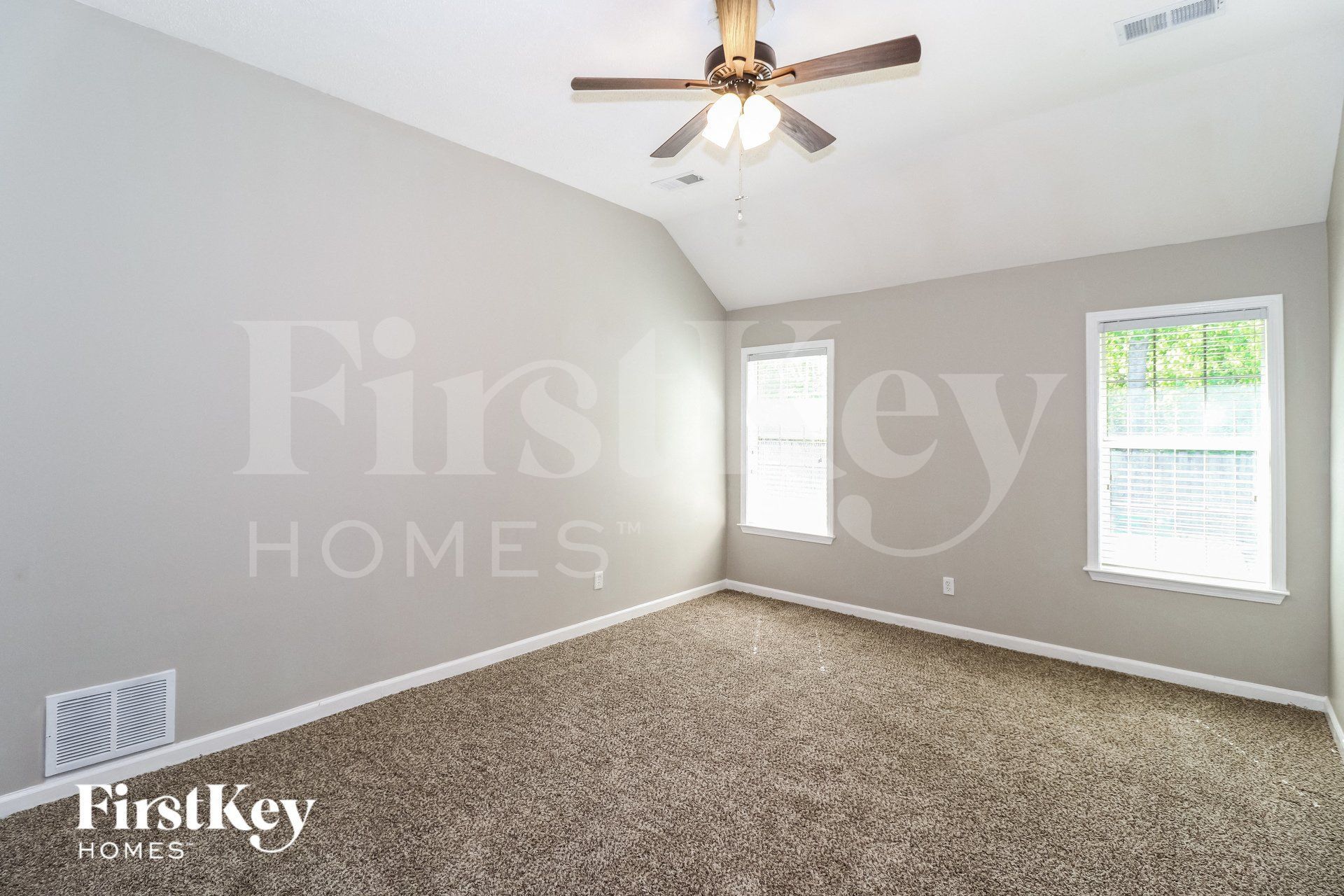 Building Photo - 1615 Farkleberry Dr