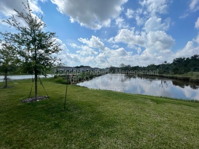 Building Photo - 2650 Sandy Dune Dr