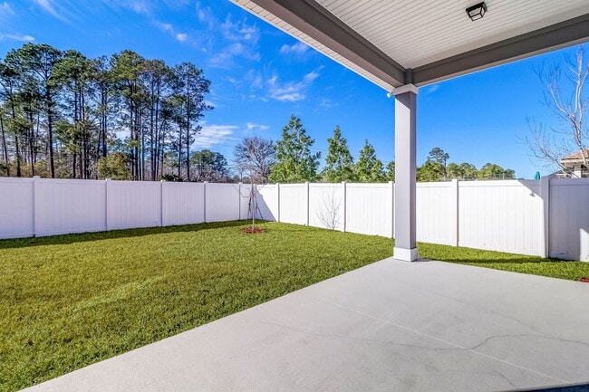 Building Photo - Gated Community Living Just Minutes from Amelia Island