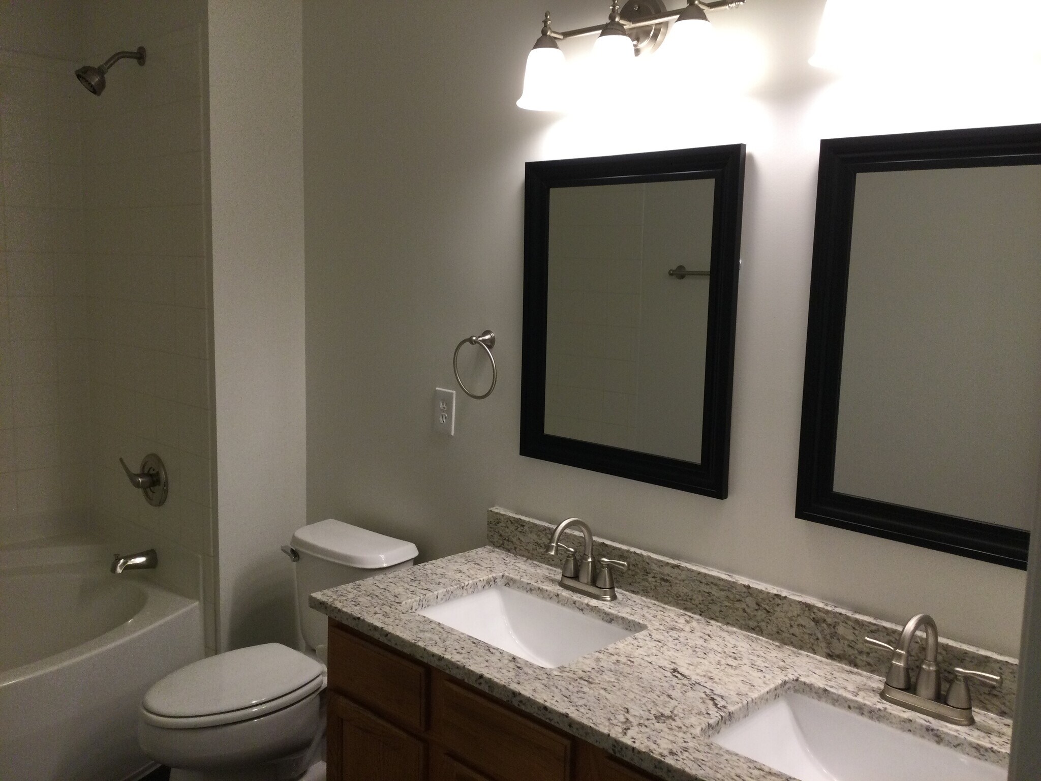 Building Photo - 7885 Butterfield Ln