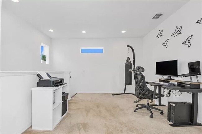 Building Photo - 2712 Picasso Ct