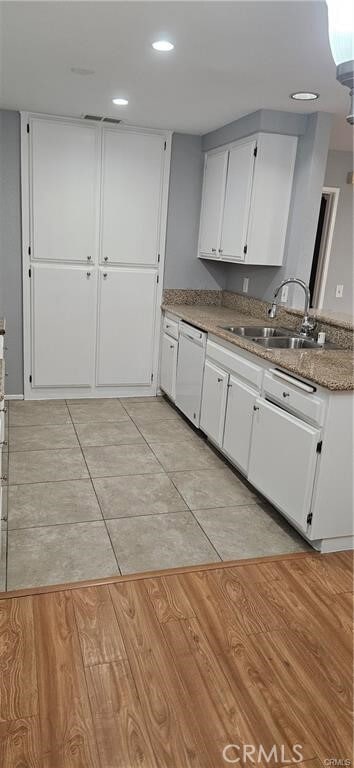 Building Photo - 8718 Weybridge Pl