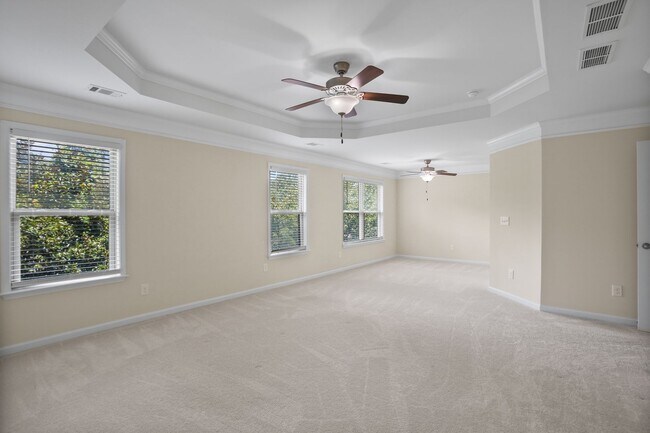 Building Photo - 248 Vinca Cir