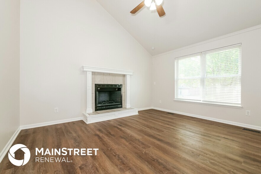 Building Photo - 118 NE 109th St