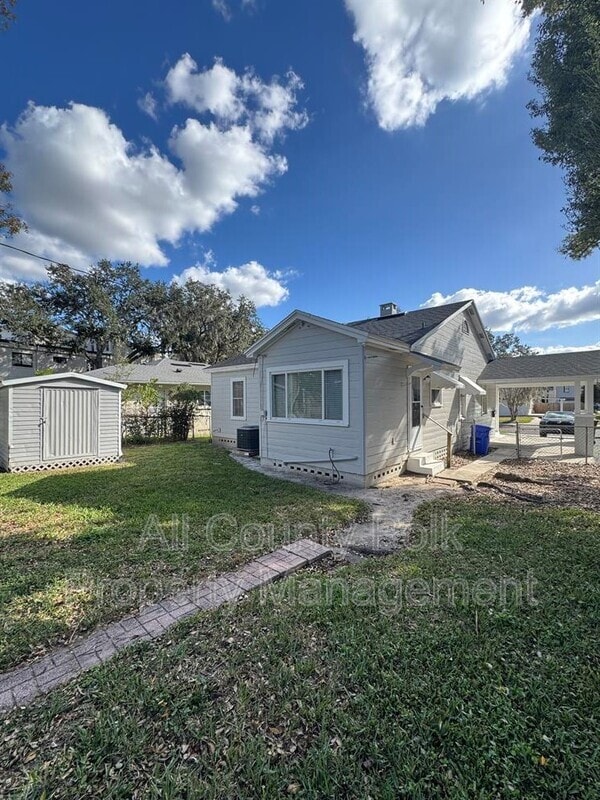 Building Photo - 422 E Belmar St