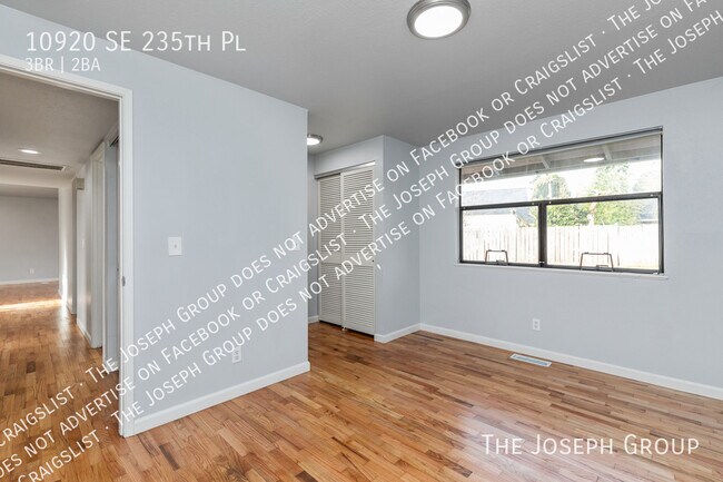 Building Photo - 10920 SE 235th Pl