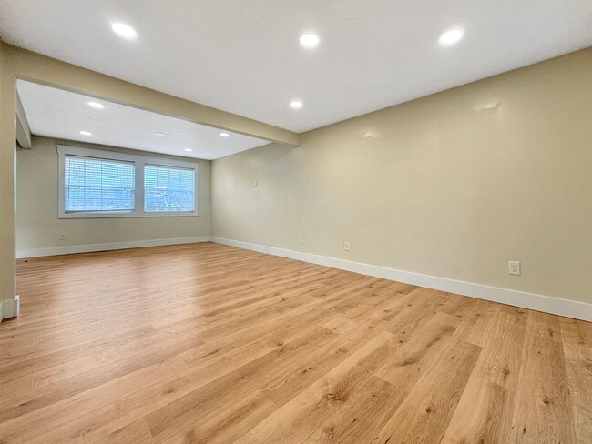 Building Photo - Remodeled Boise 3-Bedroom with Large Yard, RV Parking, Pet Friendly, Near Downtown Boise & BSU