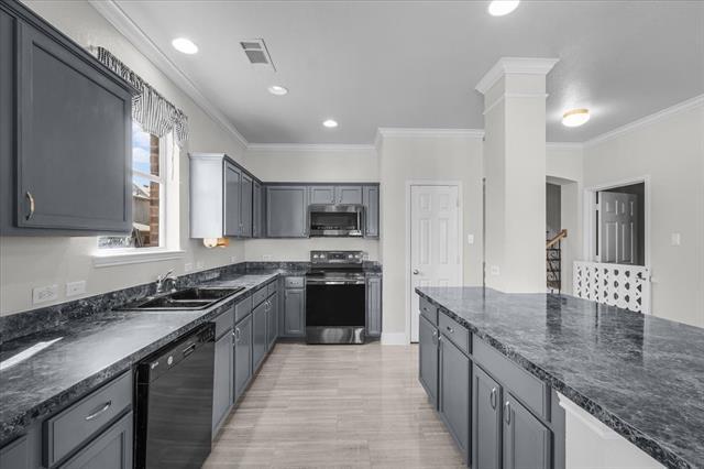 Building Photo - 3625 Black Ranch Ct