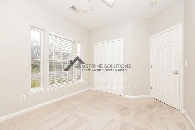 Building Photo - 1006 Prince St