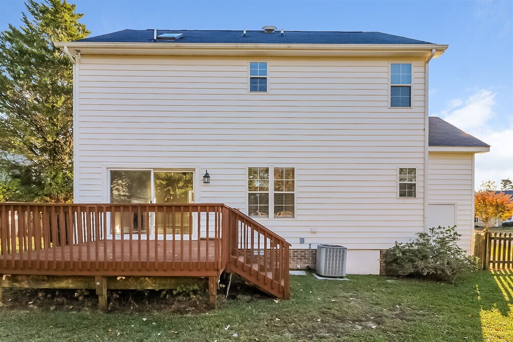 Building Photo - 14 Olde Charles Towne Ct