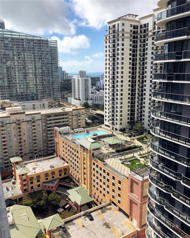 Building Photo - 45 SW 9th St