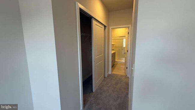 Building Photo - 1 Wafer Aly