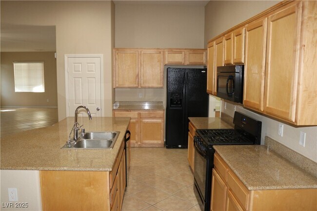 Building Photo - 3764 Bowers Hollow Ave