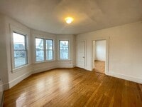 Building Photo - 459 Beech St