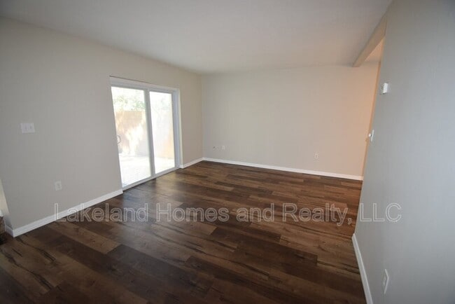 Building Photo - 2720 S San Gully Rd