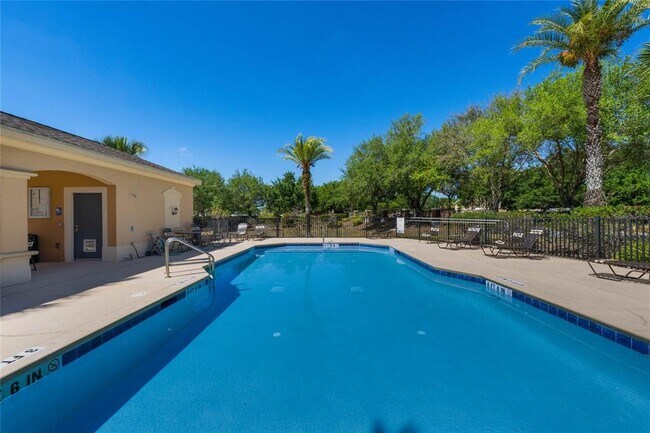 Building Photo - 672 Pensacola Ln